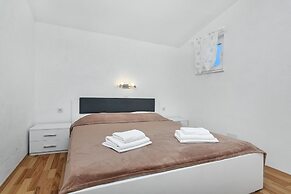 Apartments Igor