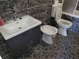 Apartment Ante