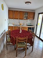 Apartment Ante