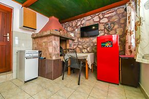 House Small Robinson