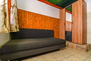 House Small Robinson