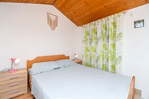 House Small Robinson