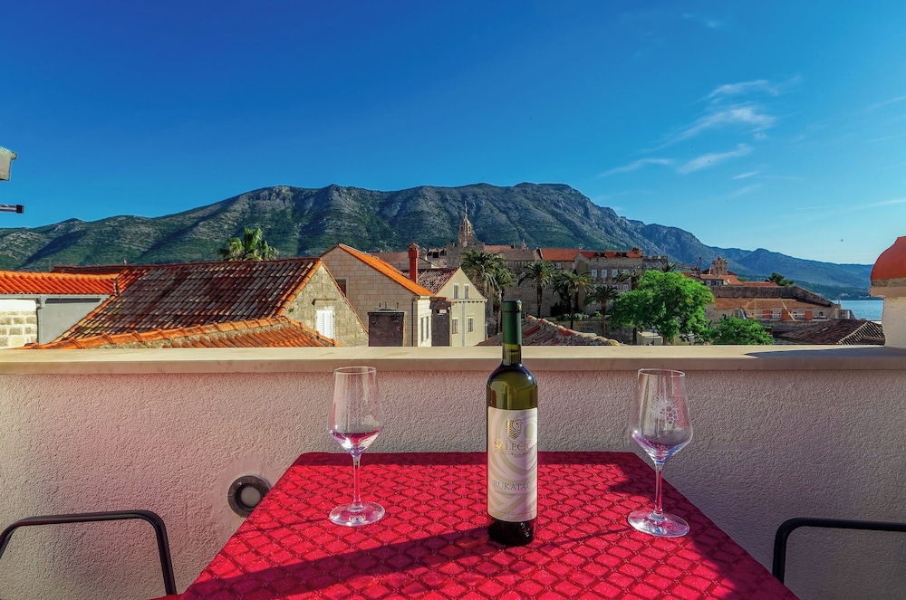 Apartments Lucija