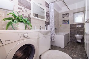Apartment MM