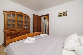Apartment Klara
