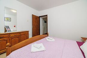 Apartment Klara