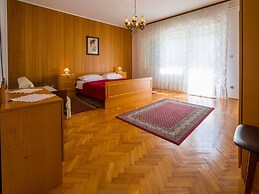Apartment Darinka 1