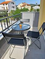 Apartment Tarle