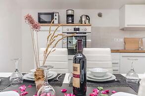 Apartment Tarle