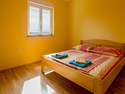 Apartment Goranka