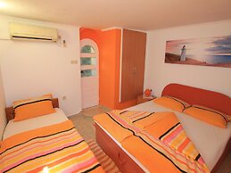 Apartment Colic