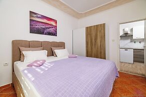 Apartments Pera