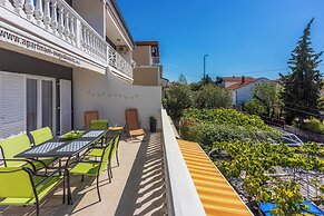 Apartments Pera