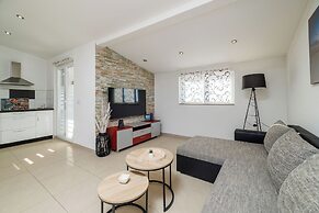 Apartments Pera