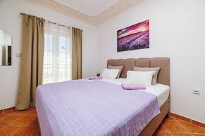 Apartments Pera