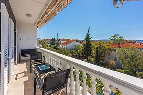 Apartments Pera