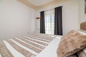 Apartments Pera