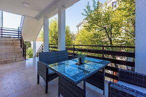 Apartments Pera