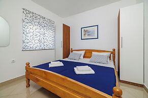 Apartments Pera