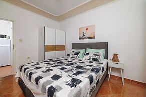 Apartments Pera