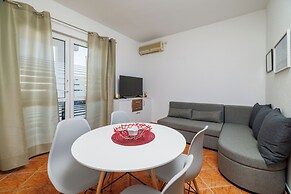 Apartments Pera