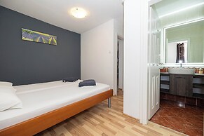 Apartments Novoselic
