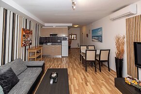 Apartments Novoselic