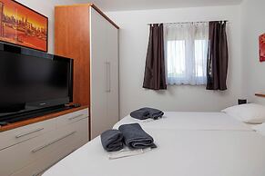Apartments Novoselic