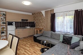 Apartments Novoselic