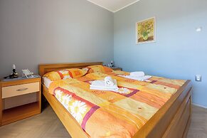 Apartments Milica