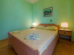 Apartment Mazor
