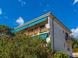 Apartment Mazor