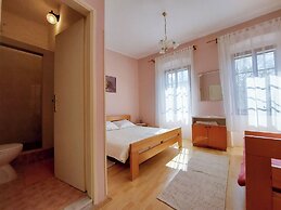 Rooms Nada