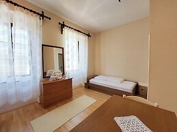 Rooms Nada