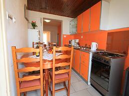 Apartment Tamarut