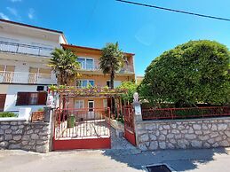 Apartment Tamarut