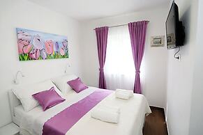 Apartment Romarin