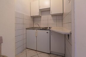 Apartments Dora