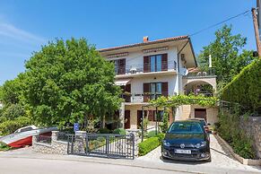 Apartments Dora
