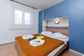 Apartments Mirko R