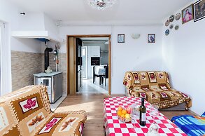 Apartments Mirko R