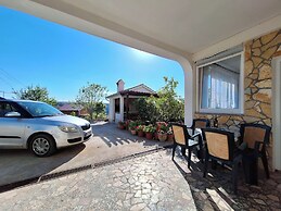 Apartments Mirko R