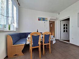 Apartments Mirko R