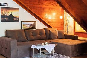 House Ston