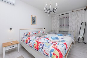 Apartment Lemona