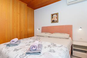 Apartment Lemona