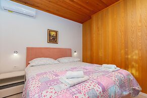Apartment Lemona