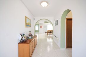 House Anna