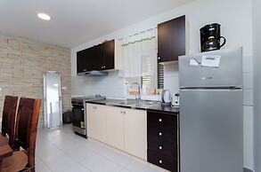 Apartment Jasna By the sea