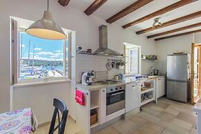 House Stonehouse Popozo